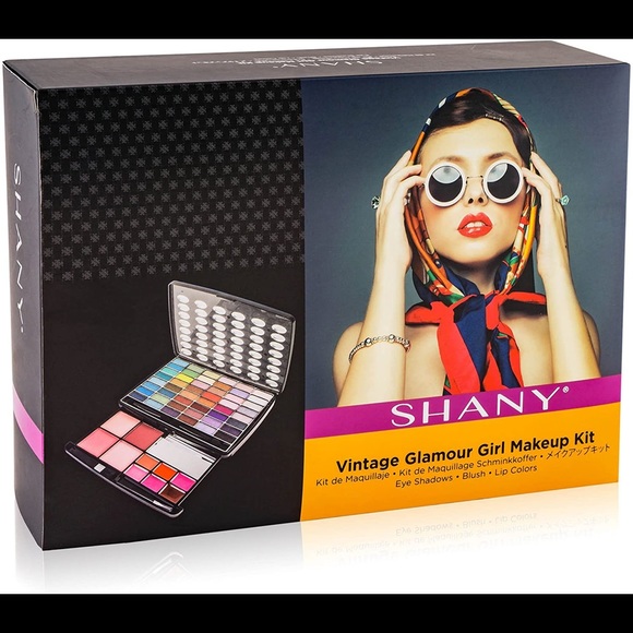 GLAMOUR GIRL MAKEUP KIT - Picture 5 of 6
